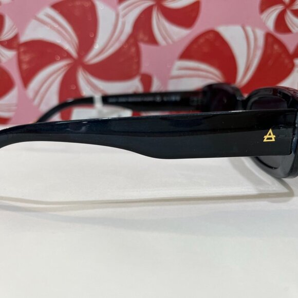 AIRE Ceres Navy Rectangle Sunglasses Smoke Lens Unisex 90s Recycled NWT - Picture 6 of 9